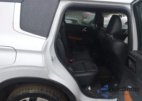 2022 Mitsubishi Outlander Sel 2.5 S-Awc/Sel Launch Edition S-Awc/Sel Special Edition S-Awc z USA, uszkodzony, nr VIN JA4J4VA81NZ015713